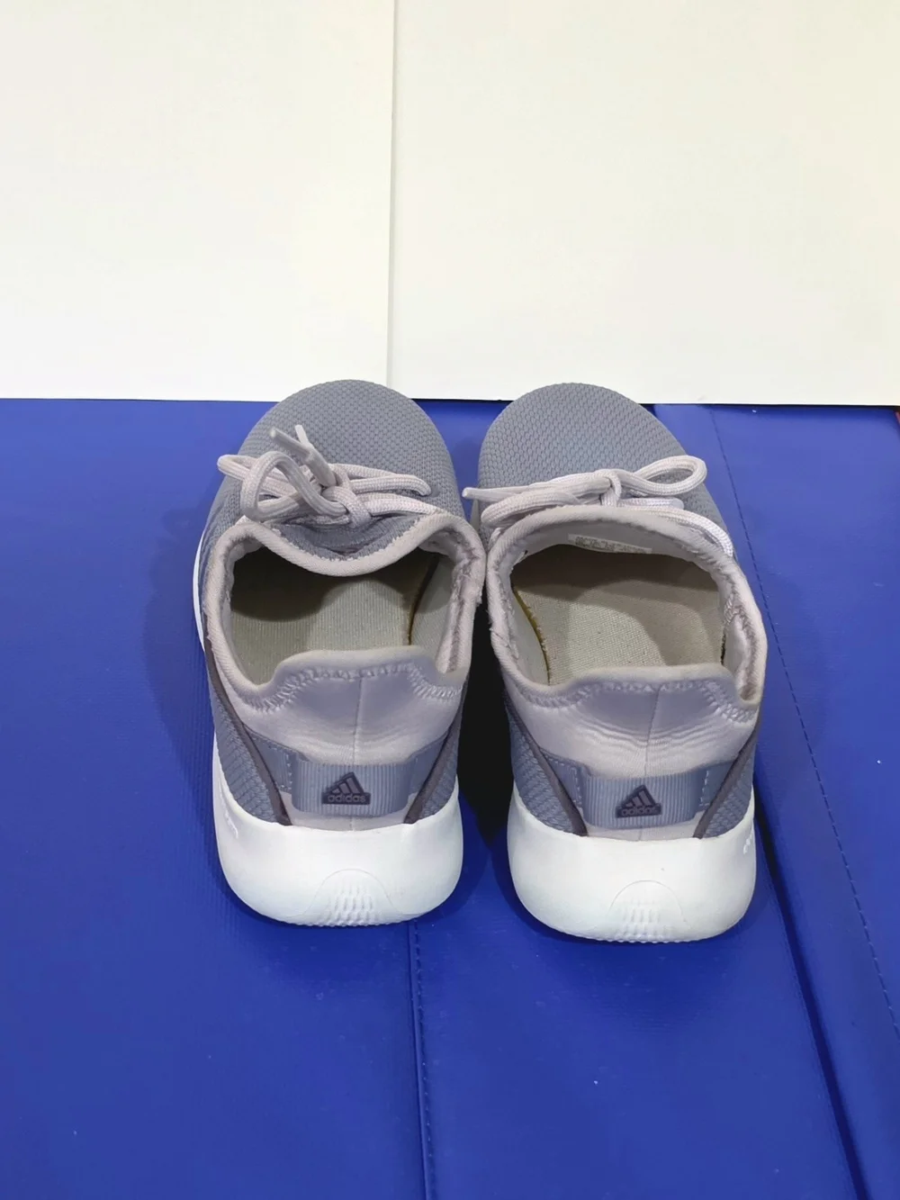 Adidas Unisex-Child Cloudfoam PureSneaker Walking Shoes - Silver/Violet